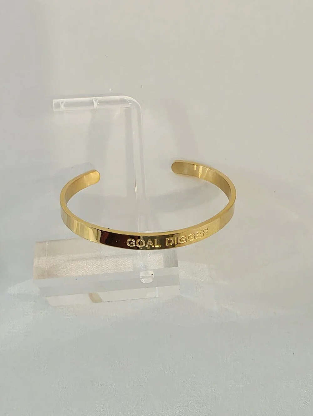 unmarked product goldplated